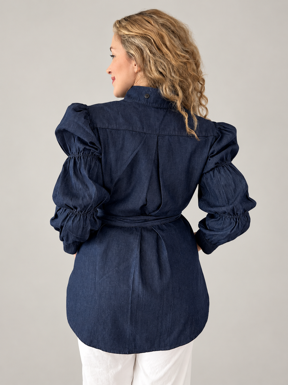 BLUSA DENIM CON LAZO DESMONTABLE