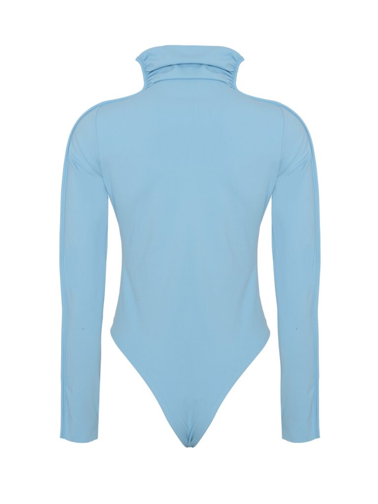 Blusa cuello tortuga – GORAH