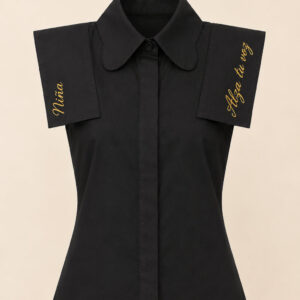 Blusa negra con bordado dorado – GORAH