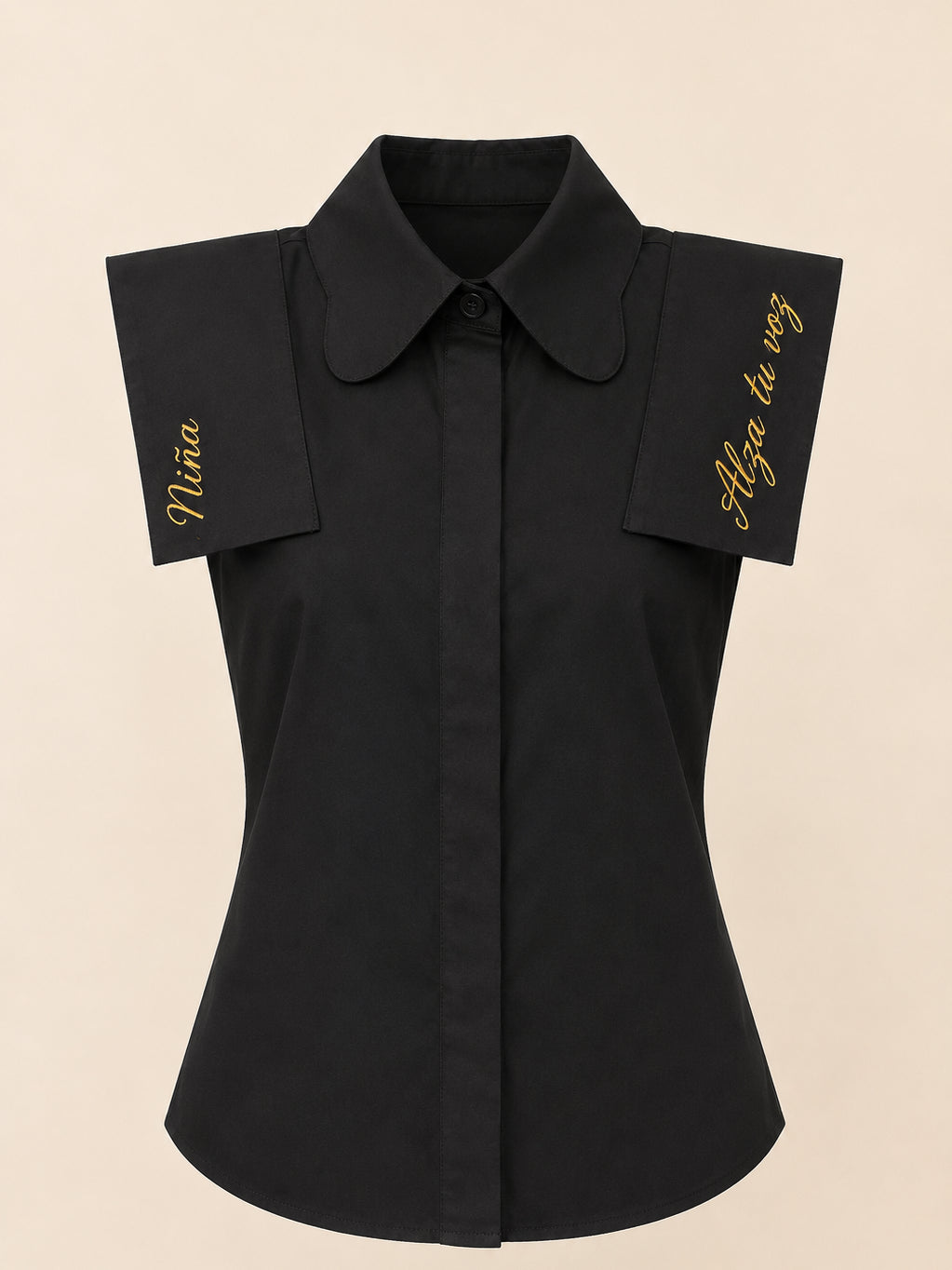 Blusa negra con bordado dorado – GORAH