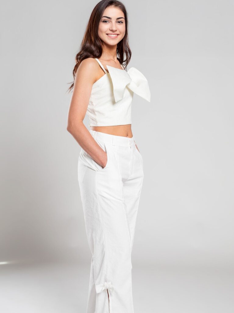Crop top ivory – GORAH