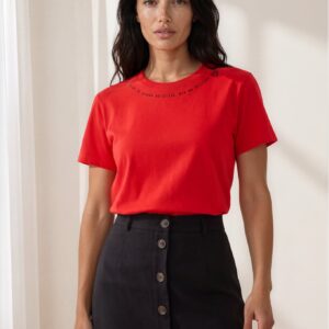 T-shirt básica Él es la respuesta – GORAH