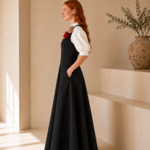 Vestido negro con flores – GORAH