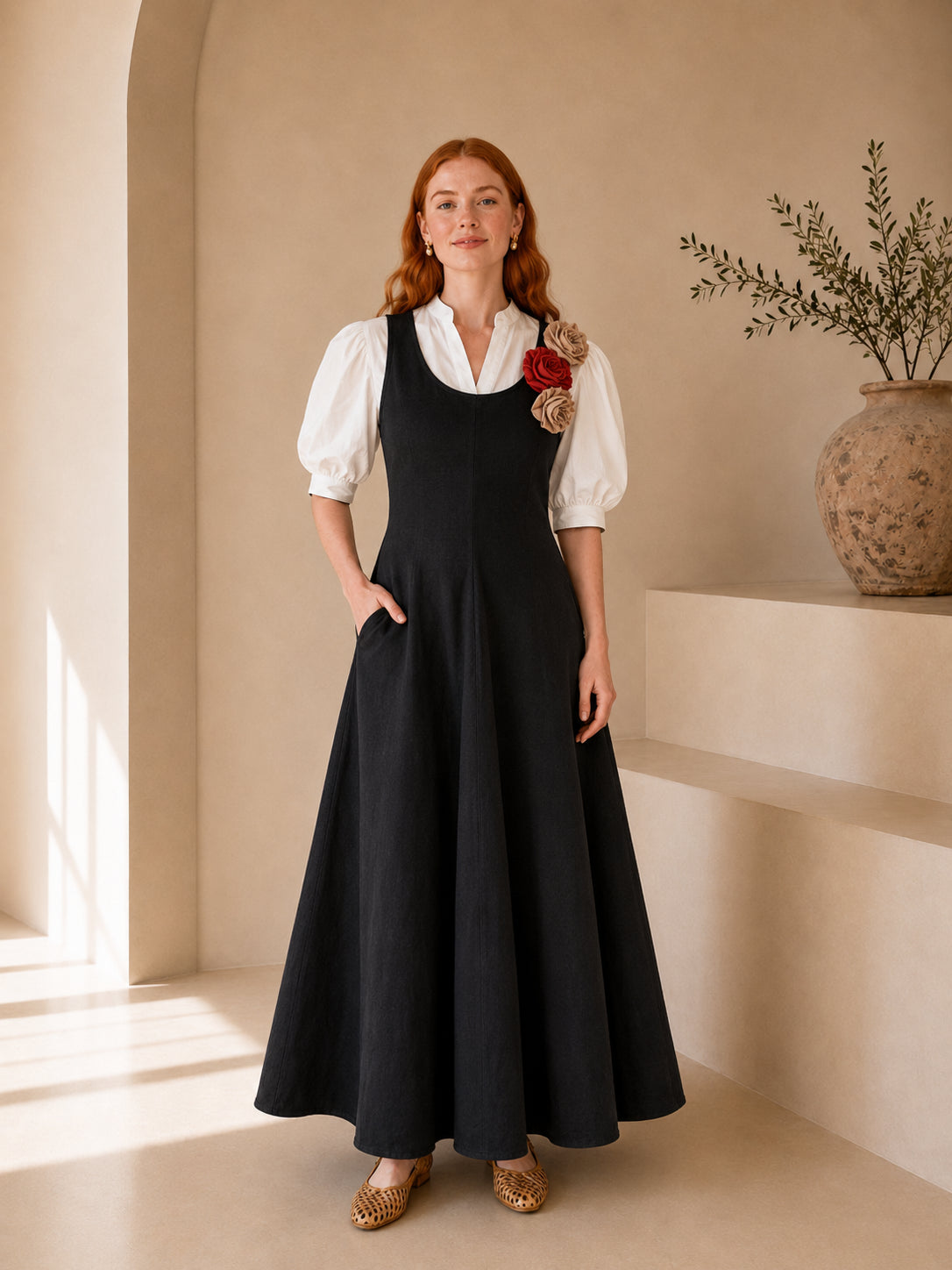 Vestido negro con flores – GORAH