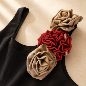 Vestido negro con flores – GORAH